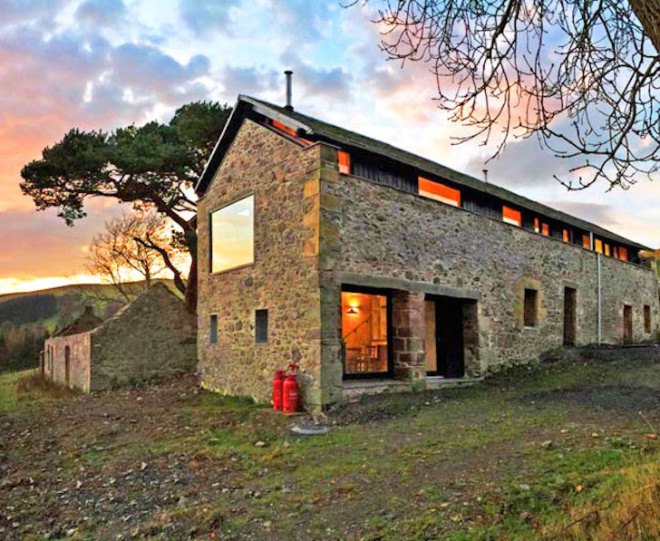 modern homes inside ruins, adaptive reuse, contemporary homes, sustainable homes, historic ruins home, homes rise from ruins, Buchner Bründler Architekten, WT Architecture, Sami Arquitectos, NRJA,