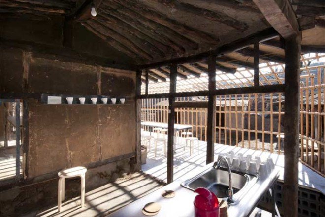 Wise Architecture, cafe renovation, Cafe of Wind, contemporary old, old is gold, bamboo frame, 300-year-old home, South Korea