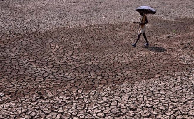 india, heat wave, heatwave, climate change, deaths from heat stroke, melting streets, melting asphalt, india heat 2015