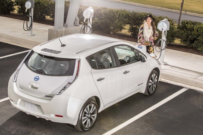Nissan, Nissan Leaf, electric car, lithium-ion battery, green car, green transportation, Leaf, range anxiety, EV range anxiety, electric motor