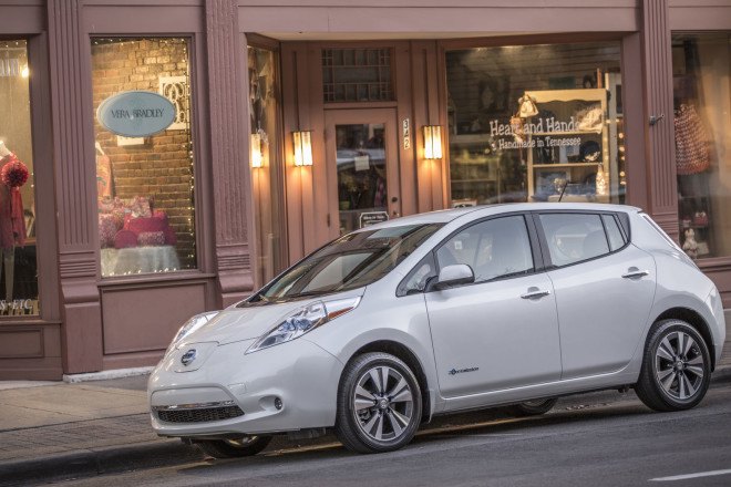 Nissan, Nissan Leaf, electric car, lithium-ion battery, green car, green transportation, Leaf, range anxiety, EV range anxiety, electric motor