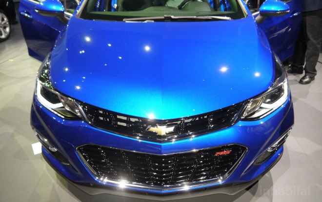2016 Chevy Cruze, Chevrolet, new Chevy cars for 2016, high-efficiency vehicles, Ecotec 1.4L turbo engine, Hydra-Matic 6T35 six-speed automatic transmission, Apple CarPlay, Android Auto, OnStar 4G LTE Wi-Fi, Chevy Cruze, GM cars, compact sedan, Ecotec engine, high-efficiency engine, MPG, green cars, green transportation, green design