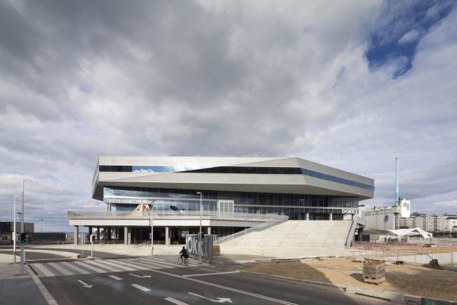 Dokk1, Dokk1 Aarhus, Aarhus, schmidt hammer lassen, schmidt hammer lassen architects, energy efficient library, library design, aarhus river, Danish 2015 energy classification, solar power, Urban Mediaspace,