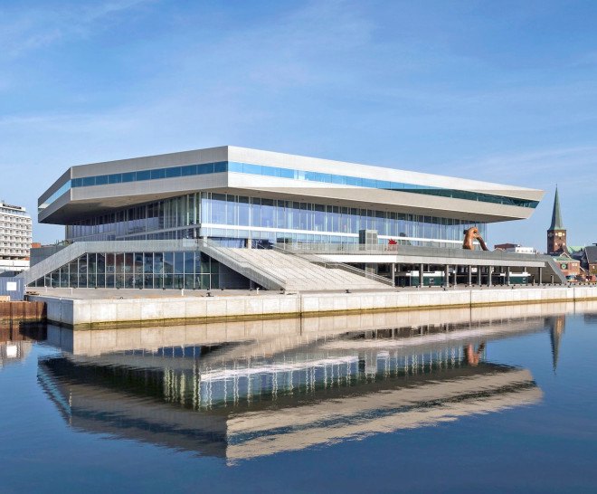 Dokk1, Dokk1 Aarhus, Aarhus, schmidt hammer lassen, schmidt hammer lassen architects, energy efficient library, library design, aarhus river, Danish 2015 energy classification, solar power, Urban Mediaspace,
