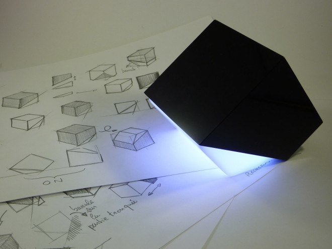 MOW light, MOW induction light, induction light, wireless light, buttonless light, wireless charging lamp, wireless charging, induction lamp, induction light, wireless lamp