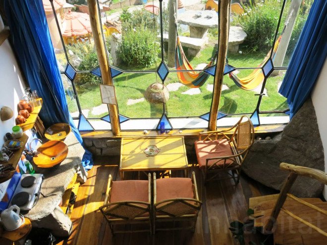 Martin Stratker, Las Olas, fairy tale accomodation, Bolivian hotel, Copacabana, Bolivia, local builders, German sculptor, animal shaped building, snail building, Ana Lisa Alperovich