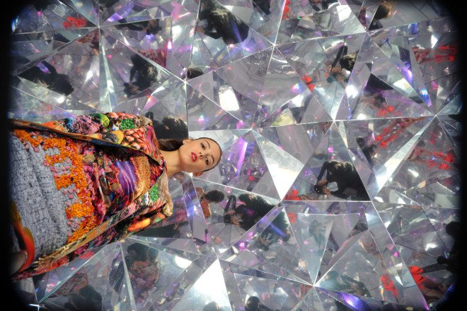 Masakazu Shirane, 3D kaleidoscope, Light Origami, Reuben Young, Vivid Sydney, public dome, intercative design, co-creative design