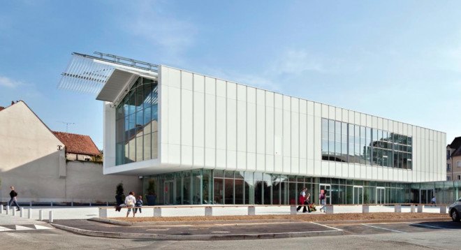 green design, eco design, sustainable design, Auneau Cultural Center, Architecture Patrick Mauger, glass curtain, pitched roof, cultural center, glass facade, solar panels