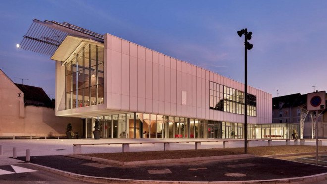 green design, eco design, sustainable design, Auneau Cultural Center, Architecture Patrick Mauger, glass curtain, pitched roof, cultural center, glass facade, solar panels