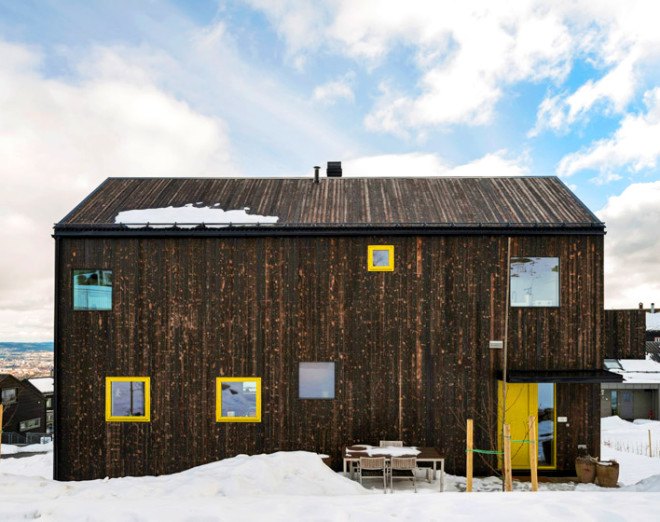 green design, eco design, sustainable design, timber clad home, Schjelderup Trondahl Arkitekter, House Linnebo, Oslo, pitched roof