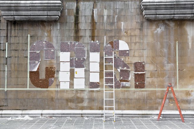 green design, eco design, sustainable design, street art, SpY, coin art, CRISIS Spy street art, interactive art