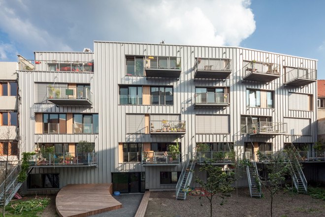 green design, eco design, sustainable design, Brutopia, Brussels, stekke + fracas, zero energy project, choosing, urban living, solar panels