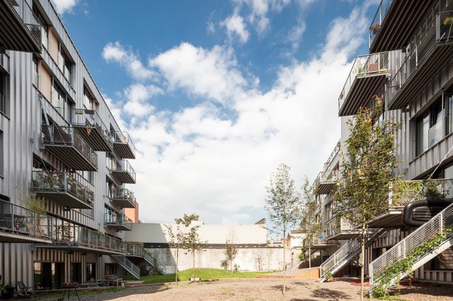 green design, eco design, sustainable design, Brutopia, Brussels, stekke + fracas, zero energy project, choosing, urban living, solar panels