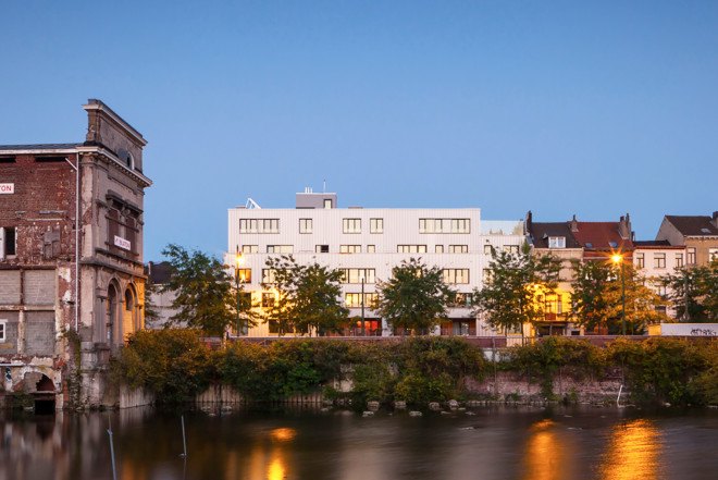 green design, eco design, sustainable design, Brutopia, Brussels, stekke + fracas, zero energy project, choosing, urban living, solar panels