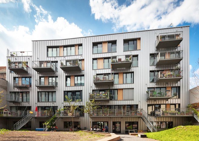 green design, eco design, sustainable design, Brutopia, Brussels, stekke + fracas, zero energy project, choosing, urban living, solar panels