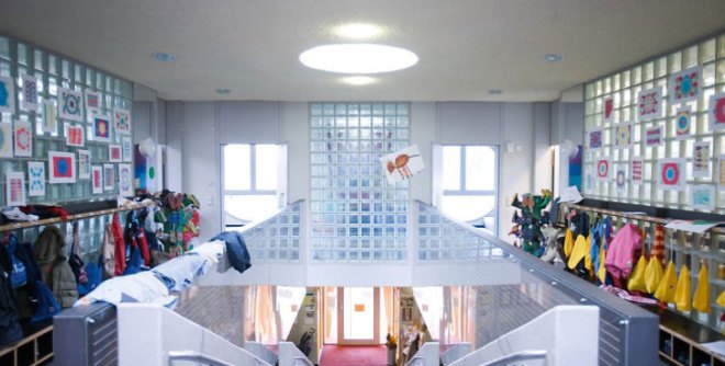 cat-shaped kindergarten, Tomi Ungerer, d’Ayla-Suzan Yöndel, Karlsruhe, Germany, Kindergarten Die Katzie,