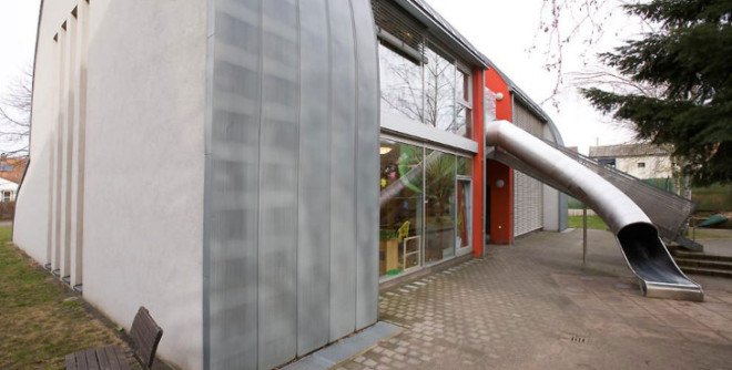 cat-shaped kindergarten, Tomi Ungerer, d’Ayla-Suzan Yöndel, Karlsruhe, Germany, Kindergarten Die Katzie,