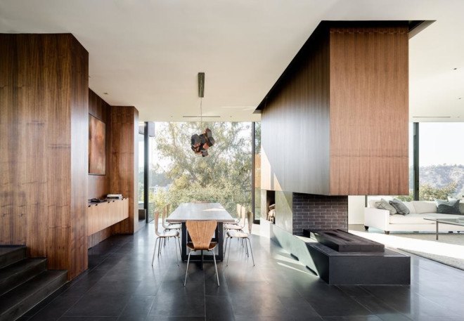 Oak Pass House, Walker Workshop, Southern California, California, hillside house, daylit home, glass facade, underground house, courtyard, concrete house, green architecture, luxurious villa