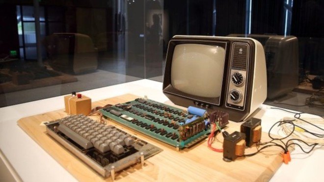 apple, steve jobs, steve wozniak, apple computers, apple i computer, rare apple computer, first generation apple computer, recycling