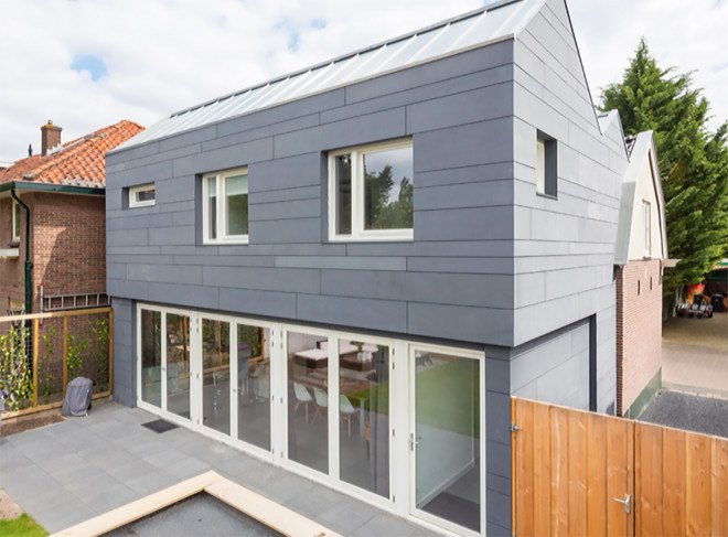 BYTR architects, green renovation, home extension, green architecture, The Netherlands, Dutch architects, anthracite, gable roofs, mansard roofs, wooden structure