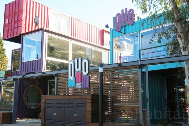BZZ Arquitectura, shipping container mall, QUO Container Center, Cecilia Bertezzolo, EcoSan, Ingeniero Maschwitz, colorful containers, sustaimable shopping center, Buenos Aires, stacked shipping containers