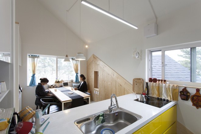 Bow-wow House, Bow-wow house by Design Band YOAP, Design Band YOAP, dog friendly house, dog friendly guesthouse, bow wow house south korea, south korea, south korea architecture, timber framed architecture, timber framed house, asphalt shingles, cement siding panels, dog guesthouse,