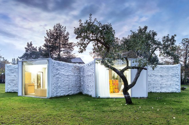 Petr Hajek Architekti, single-family home, chameleon house, natural surroundings, garden house, Prague, green architecture, biomimetic architecture, chameleons, tree species, minimalist interior