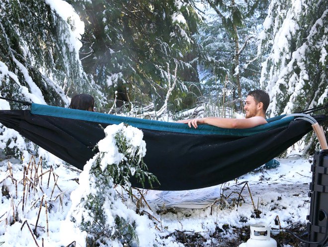 hydro hammock, hammock hot tub, portable hot tub, affordable hot tub, eco-friendly hot tub, hot tub water conservation, travel hot tub, travel hammock, green design, sustainable design, eco-friendly design, green materials,