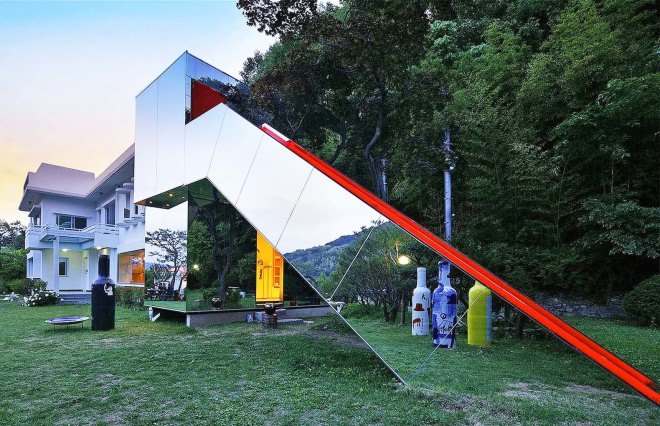 Yoon Space Design, green renovation, gallery space, extension, China, Chinese artist, plywood, natural materials, mirrors, green architecture