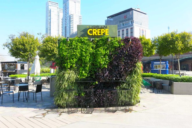 Mariana Flombaum, green-walled shipping container restaurant, Urban Crepe, Buenos Aires, Ana Lisa Alperovich, vertical green wall, recycled shipping container, food stall, French crepes