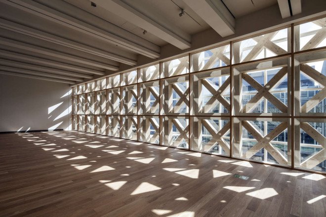 Oita Prefectural Art Museum, Shigeru Ban Architects, Frei Otto, exhibition space, Japan, traditional bamboo construction techniques, glass facade, timber lattice, lattice facade, green architecture