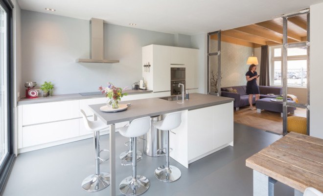 BYTR architects, green renovation, home extension, green architecture, The Netherlands, Dutch architects, anthracite, gable roofs, mansard roofs, wooden structure