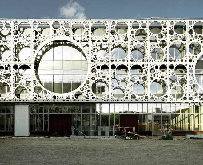 C.F. Møller, University of Southern Denmark, Odense, atrium, natural ventilation, solar screen, glare protection, compact reinforced composite concrete, CRC concrete, prefab panels, Technical Facility University of Southern Denmark