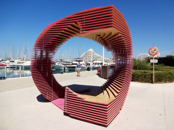 TOMA!, wooden sculpture, art installation, Lively Architecture Festival, outdoor furniture, experimental architecture, built-in furniture, green design, MDF boards, MDF materials, wooden structure, green architecture
