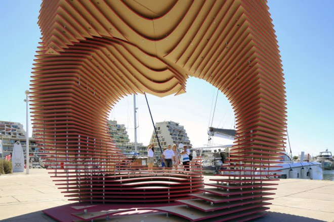 TOMA!, wooden sculpture, art installation, Lively Architecture Festival, outdoor furniture, experimental architecture, built-in furniture, green design, MDF boards, MDF materials, wooden structure, green architecture