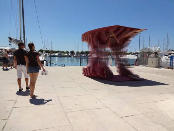 TOMA!, wooden sculpture, art installation, Lively Architecture Festival, outdoor furniture, experimental architecture, built-in furniture, green design, MDF boards, MDF materials, wooden structure, green architecture