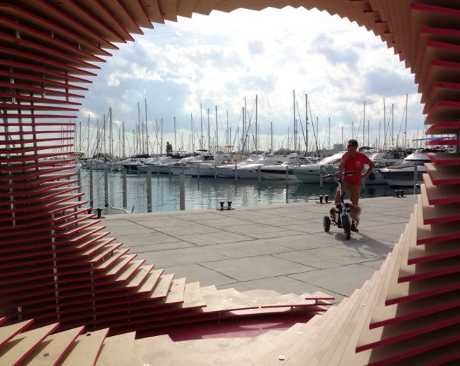 TOMA!, wooden sculpture, art installation, Lively Architecture Festival, outdoor furniture, experimental architecture, built-in furniture, green design, MDF boards, MDF materials, wooden structure, green architecture