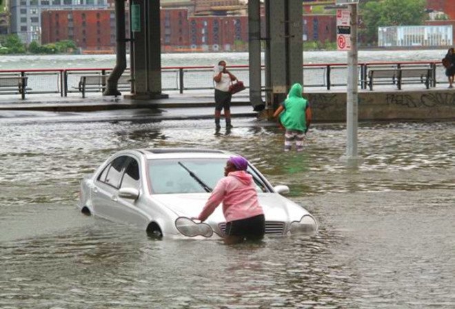 FLooding in NYC after Hurricane Sandy, New York City sea level rise, NYC under water, sea level rise, flooding, flood