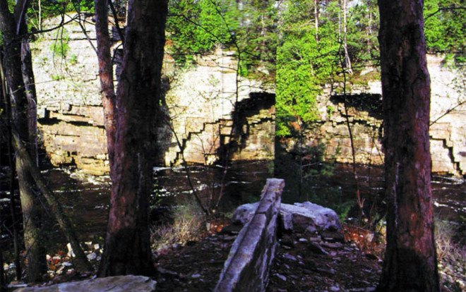 dan hisel, dan hisel architecture, sauna, cadyville sauna, upstate new york, mirrored sauna, local materials