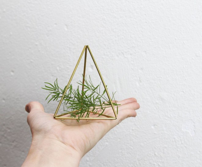 me + she, etsy, air plants, air plant mobile, air plant holder, brass air plant mobile, himmeli, brass himmeli, himmeli mobile