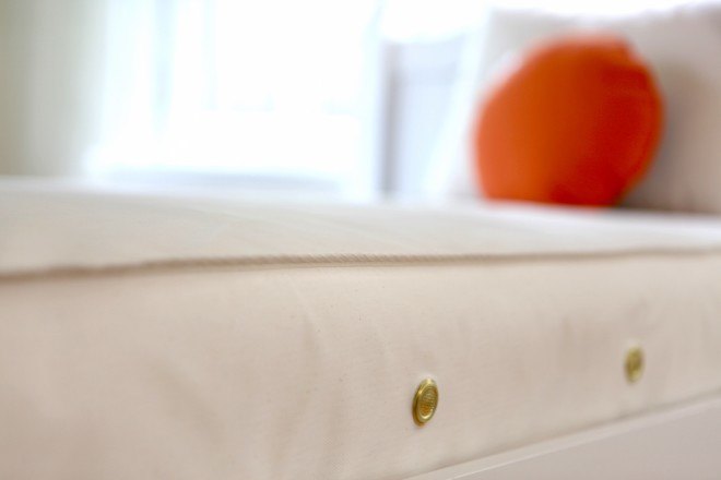 back to school giveaway, giveaway, mattress giveaway, 2 in 1 mattress, waterproof kids mattress, naturepedic, naturepedic big kid bed, organic mattress for kids, naturepedic 2 in 1 organic mattress, waterproof mattress for kids, green kids, eco kids, green design for kids