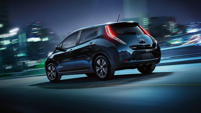 foster + partners, nissan, nissan leaf, fuel station of the future, electric vehicles, electric cars, EV charging stations, green infrastructure, green transportation, clean transportation, sustainable energy, sustainable communities, zero emissions vehicles, zero emissions cars