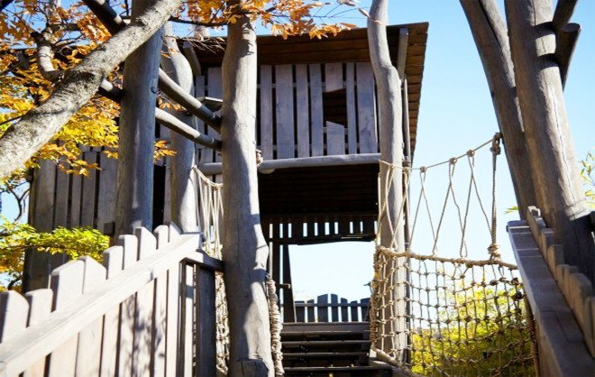 Olson Kundig Architects, Secret Garden, rooftop park, roof garden, public spaces, South Korea, treehouses, sustainable sculpture, public parks, recycled timber, salvaged materials
