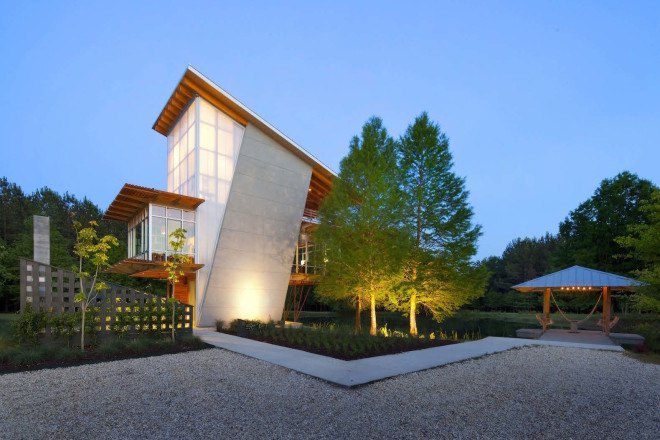 The Pond House at Ten Oaks Farm, The Pond House at Ten Oaks Farm by Michael Holly, Michael Holly architect, Holly & Smith Architects, Louisiana, net-zero, net-zero house, net-zero architecture, plus-energy, LEDs, energy star, spray-foam insulation, energy efficiency, solar power, geothermal power,