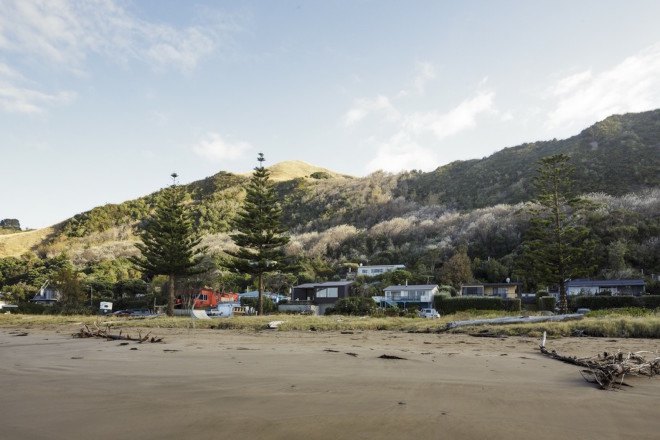 offSET Shed House, offSET Shed House by Irving Smith Jack Architects, offSET Shed House by ISJ Architects, ISJ Architects, passive design, New Zealand, shed house, rainwater collection, northern light, beach house, Tasmanian Oak, corrugated metal