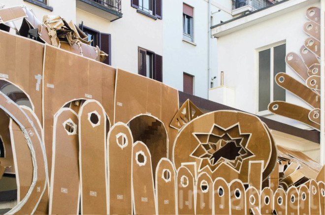 art installation, art of cardboard, Milan, pop-up, daniel gonzalez, temporary installation, cardboard, origami, Marselleria, paper architecture, paper artwork