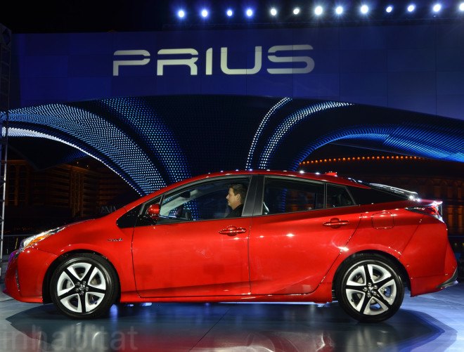 prius, 2016 prius, toyota prius, toyota, fourth-generation prius, 4th generation prius, 4th gen prius hybrid car, hybrid vehicle, hybrid, new prius, next-gen prius, redesigned prius, green cars, green transportation, sustainable transportation, green vehicles