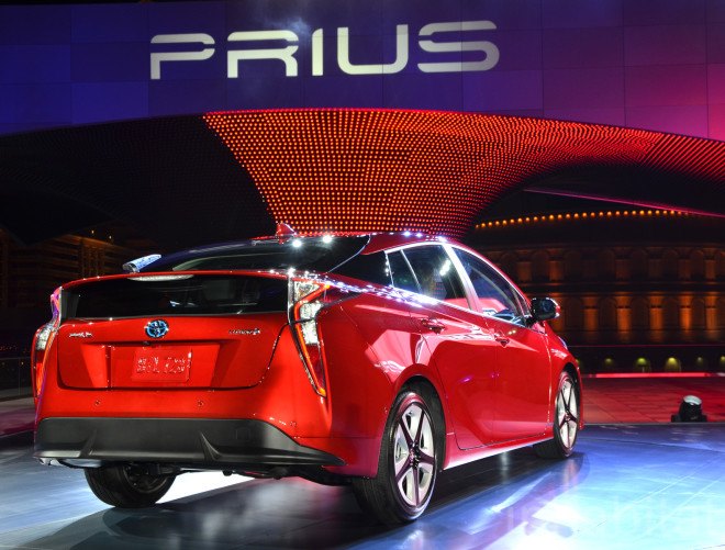 prius, 2016 prius, toyota prius, toyota, fourth-generation prius, 4th generation prius, 4th gen prius hybrid car, hybrid vehicle, hybrid, new prius, next-gen prius, redesigned prius, green cars, green transportation, sustainable transportation, green vehicles