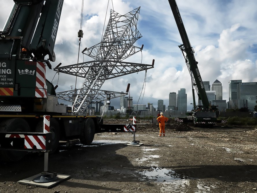 A Bullet from a Shooting Star, A Bullet from a Shooting Star by Alex Chinneck, Alex Chinneck, sculpture, illusion, art installation, Greenwich, Greenwich peninsula, London Design Festival, London Design Festival 2015, London Design Festival Alex Chinneck,