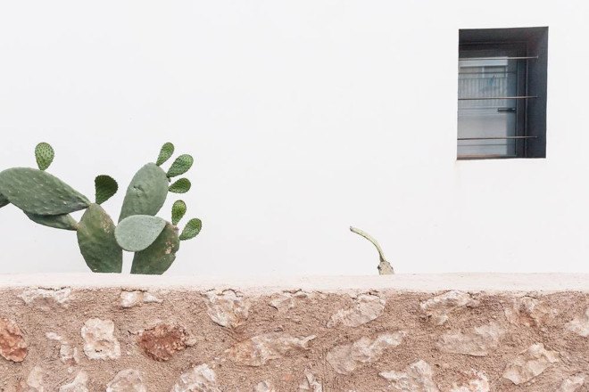 Munarq, Can Valls, green renovation, farmhouse, green interior, stone house, courtyard, natural lighting, Mallorca, green architecture